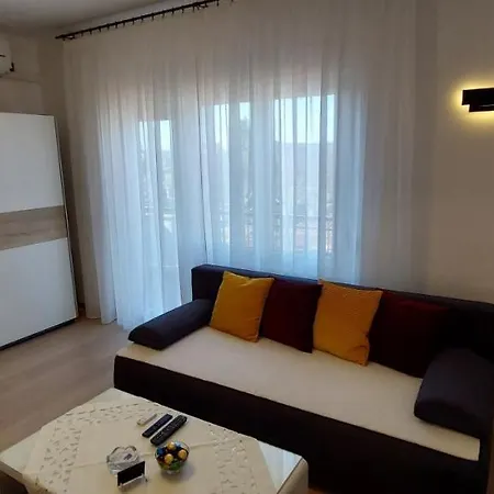 Apartman Perunika Selce Esterno foto