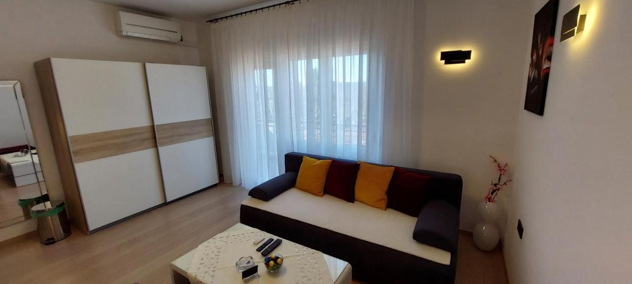 Apartment Perunika Selce